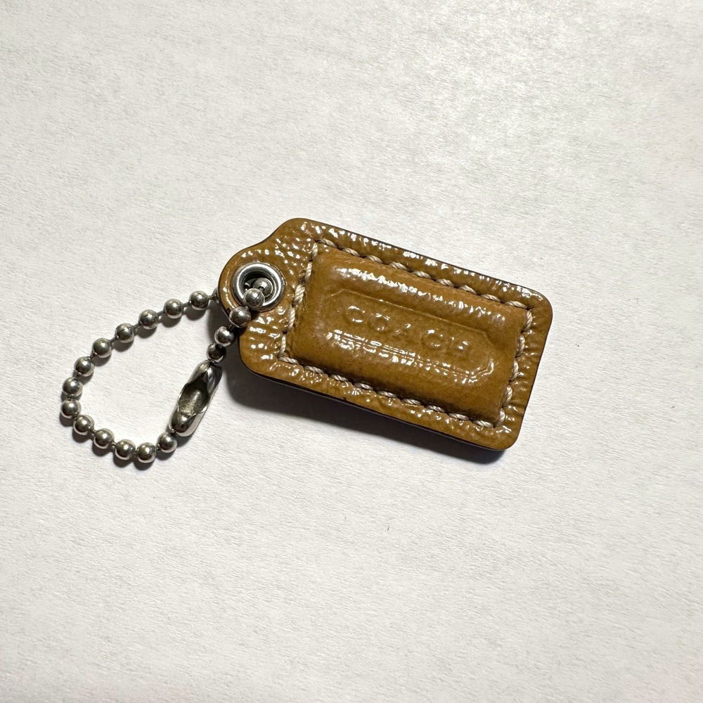 Coach‎ 1" Mini Patent Leather Hangtag Tan